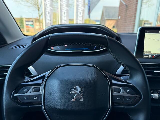 Peugeot 3008 1.2 PureTech BL Prem NIEUWE APK / TREKHAAK / CAMERA / 1/2 LEER /