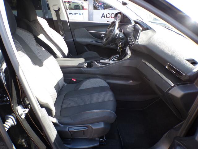 Peugeot 3008 1.2 Automaat PureTech Black Line NW APK,AIRCO,NAVI,LMV!