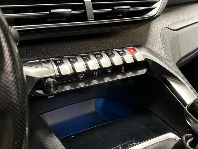 Peugeot 3008 1.2 PureTech GT Line (PANORAMADAK, APPLE CARPLAY, GROOT NAVI, 360 CAMERA, LEDER, TREKHAAK, SPORTSTOELEN, KEYLESS, GETINT GLAS, NIEUWSTAAT)