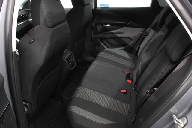 Peugeot 3008 1.2 PureTech 131pk Automaat Active | Navigatie | Apple Carplay/Android Auto | Cruise Control | Parkeersensor achter | Climate Control | Stoelverwarming | Virtual Cockpit