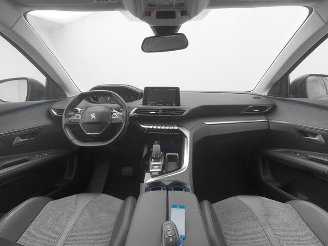 Peugeot 3008 1.2 PureTech 130 PK Automaat Allure | 360° | KEYLESS | CARPLAY