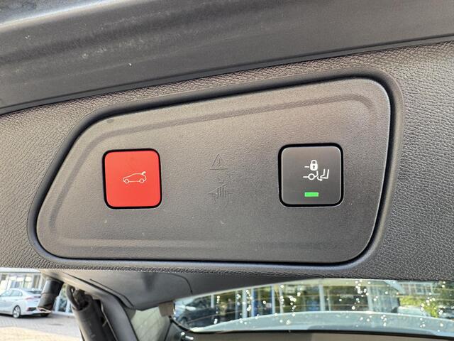 Peugeot 3008 1.6 HYbrid 225 Allure Pack Business 200pk PHEV | Elektrische Achterklep | Stoelverwarming | Dodehoeksensoren