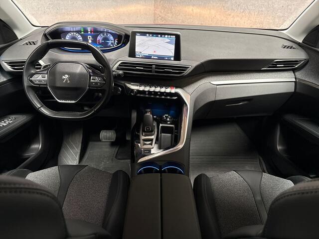 Peugeot 3008 1.2 PureTech Allure Sport Automaat (APPLE CARPLAY, PARELMOER, GROOT NAVI, 360 CAMERA, LEDER, SPORTSTOELEN, GETINT GLAS, LANE ASSIST, NIEUWSTAAT)