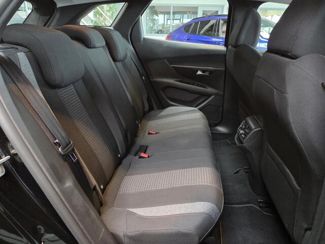 Peugeot 3008 1.2 PureTech Active Pack Business