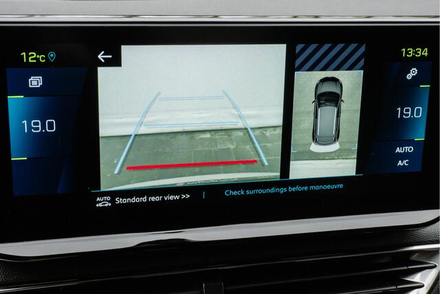 Peugeot 3008 1.6 HYbrid 225 Blue Lease Allure Navigatie/ Camera/ Carplay/ Blindspot/ Dab/ Virtual cockpit