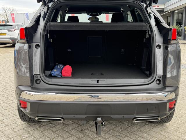 Peugeot 3008 130 Pk * AUTOMAAT * Luxe Allure * Net binnen * zeer veel opties Vingerhoets; Vierde Generatie Eersteklas Service. Al meer dan 100 jaar een begrip in de Brabantse Kempen.