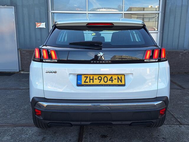 Peugeot 3008 1.2 PureTech Executive, Airco, Navigatie Pdc achter, Telefoon, 2e Eigenaar!