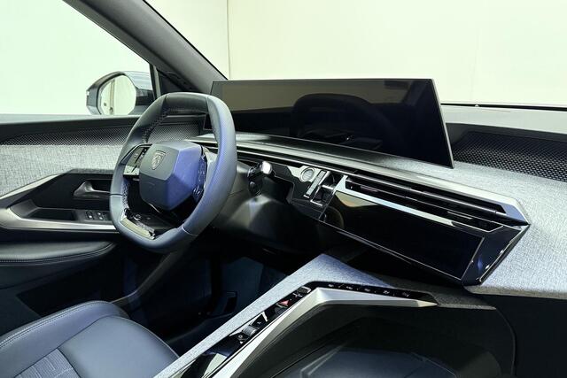 Peugeot 3008 1.2 Hybrid 145 GT | Stoel & Stuur Verwarming | Elektrische Achterklep | Navigatie | Adaptive Cruise Control | Apple Car Play/Android Auto |