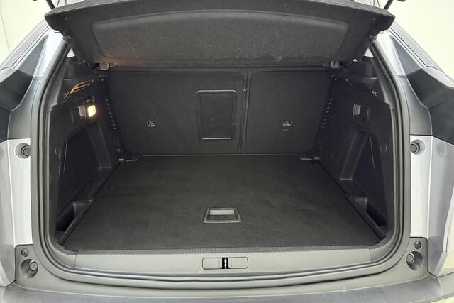 Peugeot 3008 1.2 PureTech Blue Lease Executive / trekhaak / apple carplay / navigatie / parkeersensoren