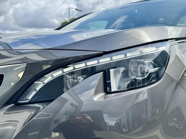 Peugeot 3008 1.2/ 131 PK GT Line NAP/ Pano/ Leer/ Keyless/ Camera/ Riem VV