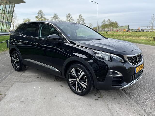 Peugeot 3008 1.2 PureTech Allure 130PK / Automaat / Stoelverw. / Apple Carplay - Android Auto / Blind spot warning / LMV /