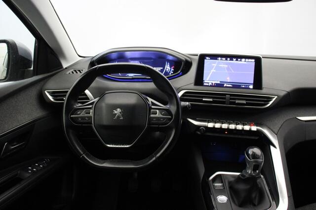 Peugeot 3008 1.2 PureTech Premiere - Digitaal Cockpit, Carplay, Camera, Half Leer, Trekhaak
