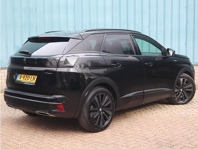 Peugeot 3008 GT 1.6 PHEV HYbrid 225pk e-EAT8 | AUTOMAAT | NAVI | SCHUIF/KANTELDAK | BLACK PACK | STOELVERW. | CAMERA | MASSAGE STOELEN |