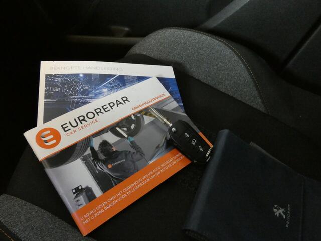 Peugeot 3008 1.2 PureTech Allure