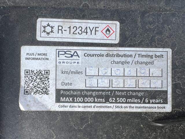 Peugeot 3008 1.2 PureTech Blue Lease Premium | Nieuw Binnen | Navigatie | Leer | Focal Audio | APK 28-03-2027