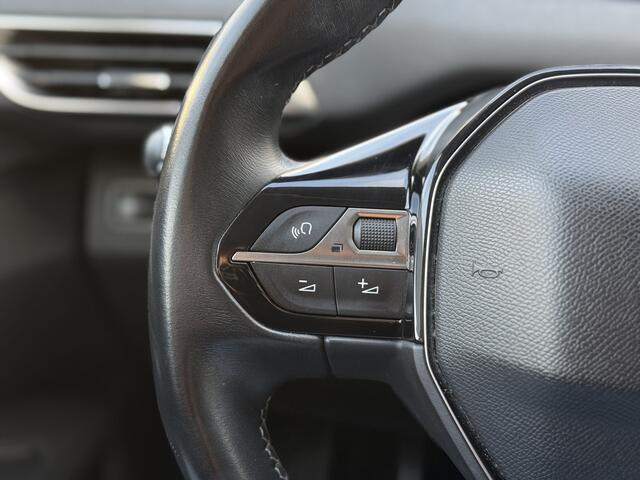 Peugeot 3008 1.2 Premiere | Clima | Cruise | LM Velgen | Navigatie | Camera | Apple Carplay/Android Auto | PDC V+A | RIJKLAARPRIJS INCL 12 MAANDEN GARANTIE EN BEURT