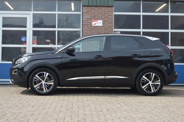 Peugeot 3008 1.6 HYbrid Allure | AUT - VRT.COCKPIT