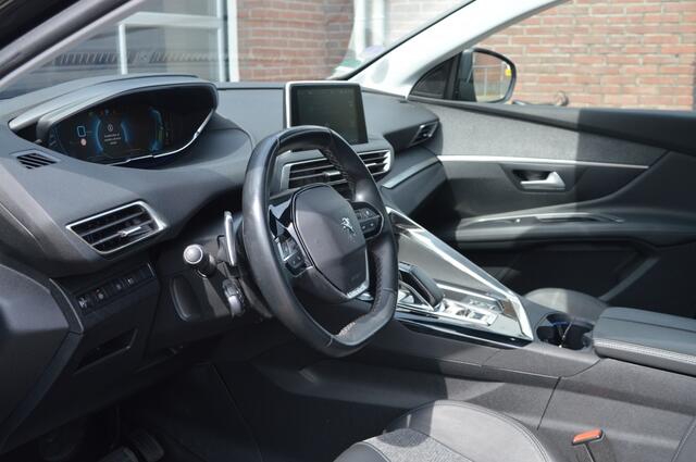 Peugeot 3008 1.6 HYbrid Allure | AUT - VRT.COCKPIT