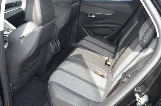 Peugeot 3008 1.6 HYbrid Allure | AUT - VRT.COCKPIT