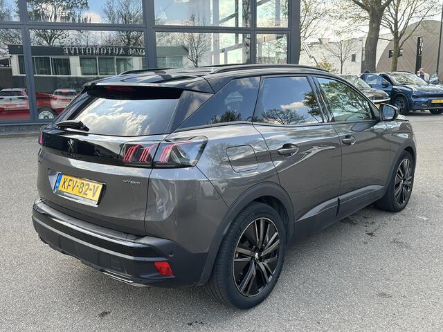Peugeot 3008 1.6 HYbrid 225 GT Pack Business PANO | BLACK PACK | CAMERA | CRUISE CONTROL ADAPTIEF DODE HOEK SENSOR | ELEK. ACHTERKLEP | STOELVERWARMING| FOCAL AUDIO|