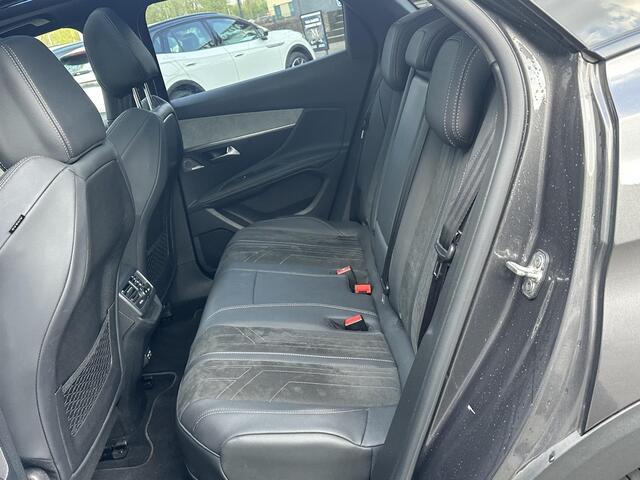 Peugeot 3008 1.6 HYbrid 225 GT Pack Business PANO | BLACK PACK | CAMERA | CRUISE CONTROL ADAPTIEF DODE HOEK SENSOR | ELEK. ACHTERKLEP | STOELVERWARMING| FOCAL AUDIO|