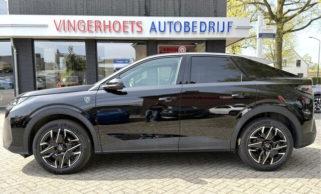 Peugeot 3008 Hybride 145 *** GT *** Le Quatorze Juillet * * Navigatie * Trekhaak * Stoel & Stuur Verwarming ** Elektrisch Bedienbare Achterklep * Achteruitrij Camera * Zwart * L.M. Velgen 19' * Adaptive Cruise Control * Keyless Entry & Start * Vingerhoets; Vierde Gene