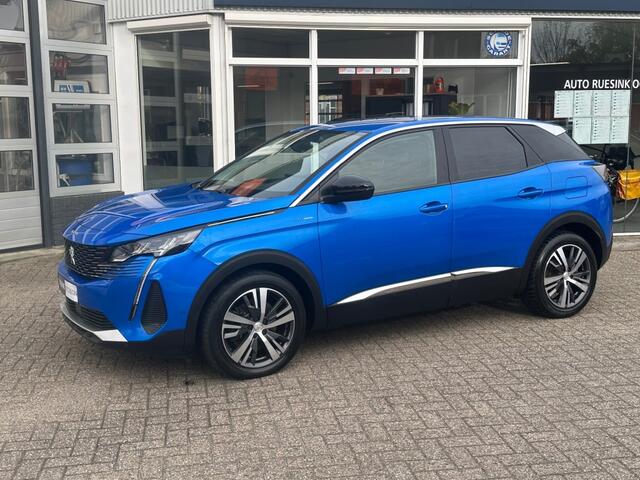 Peugeot 3008 1.6 HYBRID225 ALLURE TREKHAAK