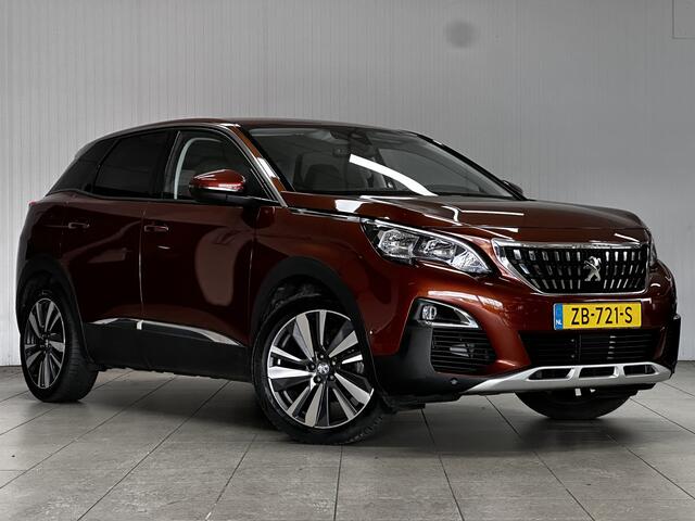 Peugeot 3008 1.2 PureTech Allure/ D-Riem verv: 118.000 KM!/ Trekhaak/ Half-Leder/ 19'' LMV/ Extra getint glas/ Keyless/ Elek. Kofferklep/ Apple + Android/ Navi/ Clima/ Cruise/ Bluetooth/ Multi. LEDER. Stuur/ PDC V+A/ Chroom.
