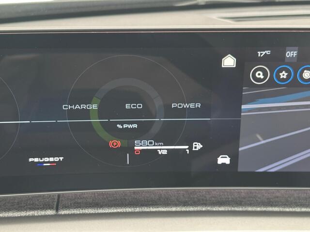 Peugeot 3008 1.6 plug-in Hybrid 195 GT | Navigatie | Carplay | Camera | Elektr. achterklep | Half/Leder |