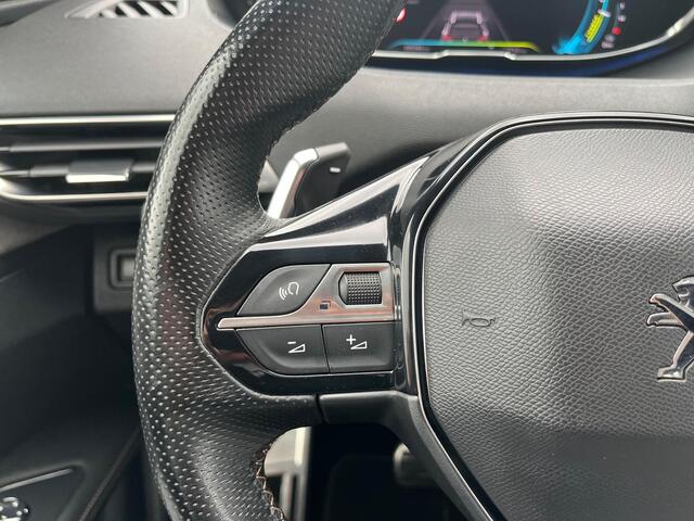 Peugeot 3008 1.6 HYbrid 225 GT | Plug-in Hybrid | Focal Audio | Rijklaar geleverd incl 12 maanden BOVAG garantie!