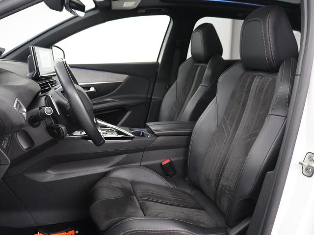 Peugeot 3008 1.6 HYbrid 225 GT Pack Business | SOH 90,2% | Panoramadak | Stoelverwarming | Adaptive cruise | Carplay | Keyless | Side Assist | Leder/Alcantara | Full LED | Navigatie | 360 Camera | PHEV | Plug In