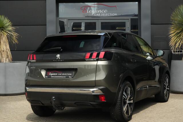 Peugeot 3008 1.2 PureTech Allure 131pk Navigatie/Trekhaak/Stoelverwarming