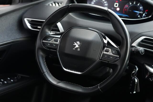 Peugeot 3008 1.2 PureTech Allure 131pk Navigatie/Trekhaak/Stoelverwarming
