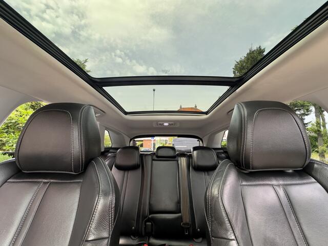 Peugeot 3008 1.2 AUT8 PURE TECH ALLURE 131PK PANODAK VOL-LEDER NAVI CAMERA DIGI-DASH APPLE-CARPLAY LED LMV PDC