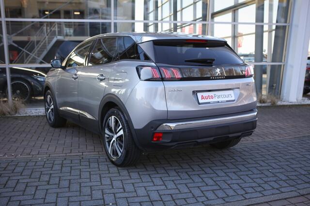Peugeot 3008 Hybrid | BTW | 180 PK | Adaptieve Cruise Control | Navigatie |