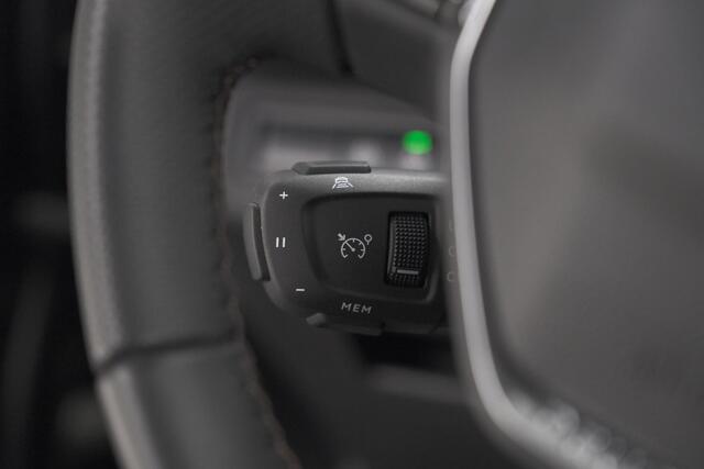 Peugeot 3008 1.6 HYbrid 225 GT | Panoramadak | Adaptieve Cruise Control | Dodehoekdetectie | Camera