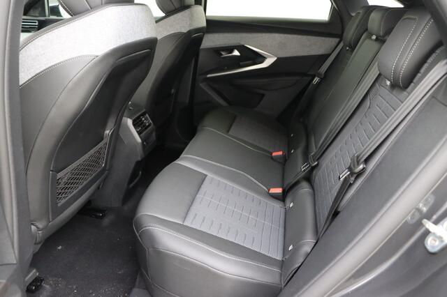 Peugeot 3008 e-3008 GT 73 KWH 210PK | Panoramadak | Vision 360 & Drive Assist | Warmtepomp