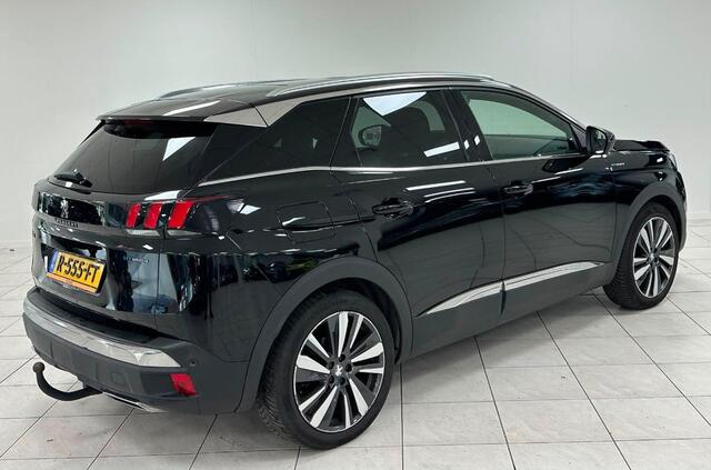 Peugeot 3008 1.6 HYbrid4 300 GT TREKHAAK | PANORAMADAK | NAVIGATIE | ACHTERUITRIJCAMERA