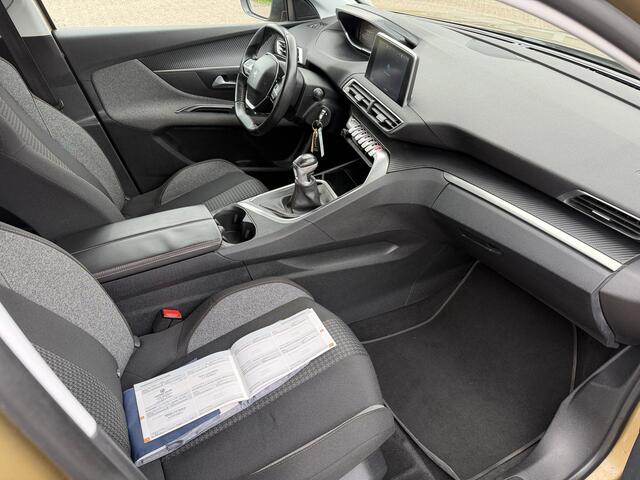 Peugeot 3008 1.2 PureTech Active Carplay/Clima/Cruise/Navi/PDC