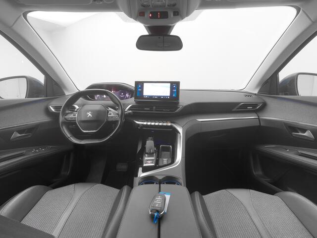 Peugeot 3008 1.2 PureTech 130 PK Automaat Allure | CAMERA | CARPLAY | TREKHAAK