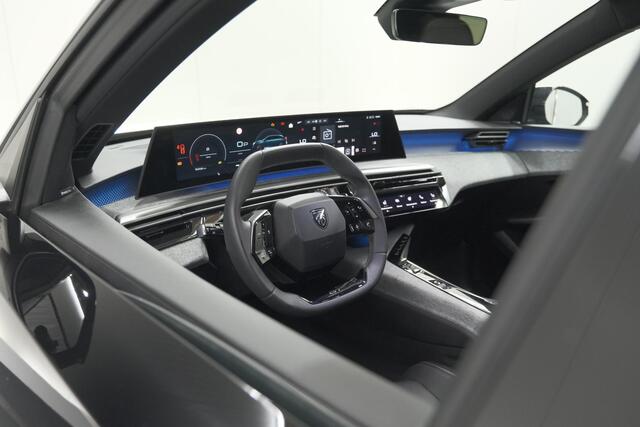 Peugeot 3008 1.2 Hybrid 145 GT | Panoramadak | Focal Hi-Fi | 360 Camera | Adaptieve Cruise Control