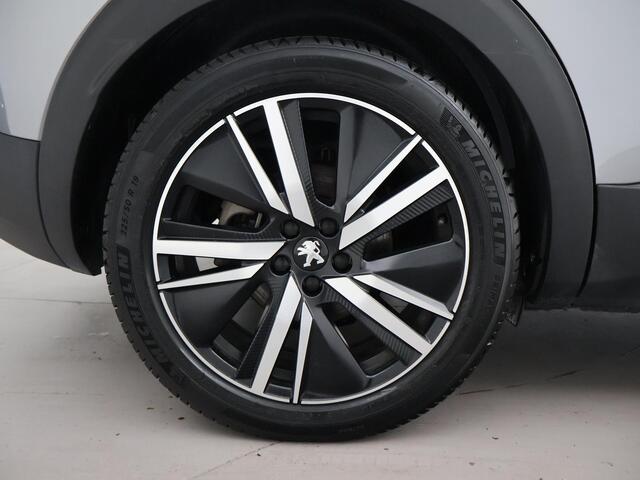Peugeot 3008 1.6 HYbrid4 300 PK GT + PANORAMA | FOCAL AUDIO | 19 INCH | CAMERA | STOELVERW.