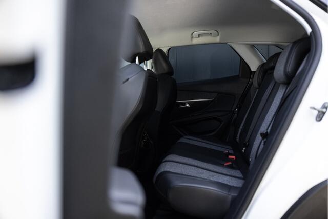 Peugeot 3008 1.6 e-THP GT Line | Stoelver. | Trekhaak | Camera