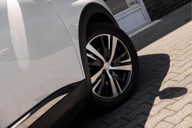 Peugeot 3008 1.6 e-THP GT Line | Stoelver. | Trekhaak | Camera