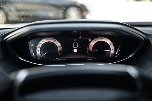 Peugeot 3008 1.2 PureTech GT Line | Trekhaak | Carplay | Elektrische achterklep
