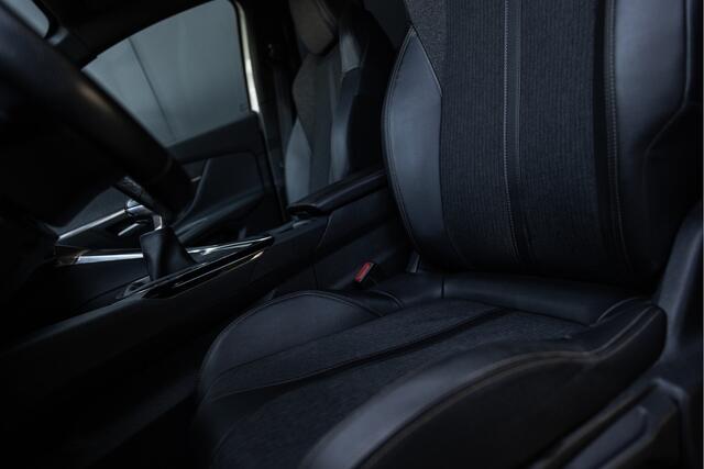 Peugeot 3008 1.2 PureTech GT Line | Trekhaak | Carplay | Elektrische achterklep