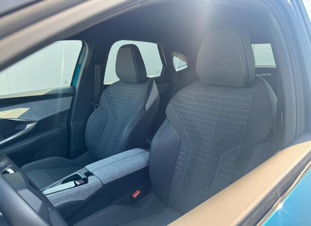 Peugeot 3008 e-3008 Allure Avantage 210 73 kWh December 2025! | Rijklaar geleverd incl garantie! |