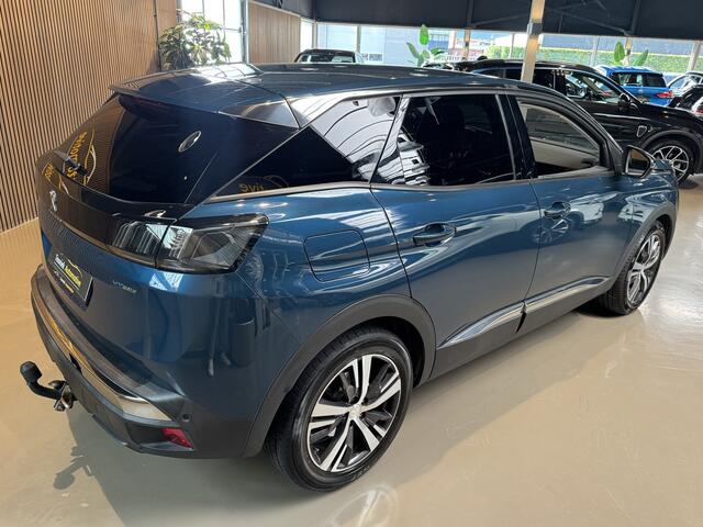 Peugeot 3008 1.6 HYbrid 225 Allure Pack Business