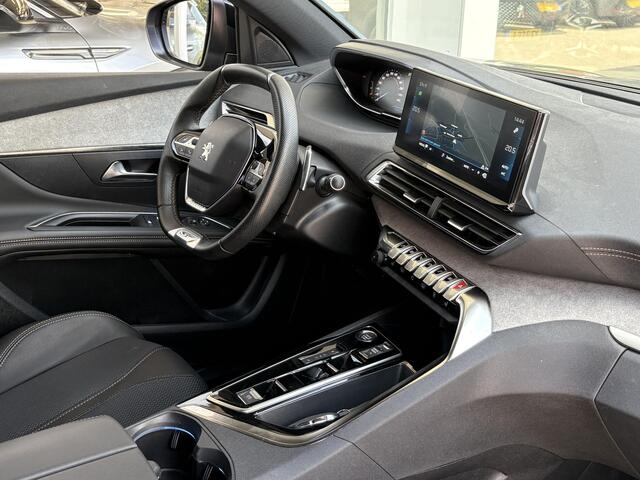 Peugeot 3008 1.2T 130pk Automaat GT | Stoelverwarming | Navigatie | Achteruitrijcamera | Dodehoek detectie | Adaptieve Cruise Control