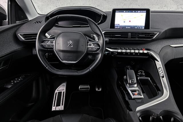 Peugeot 3008 1.2 PureTech Crossway | Camera | Cruise control | Apple Carplay